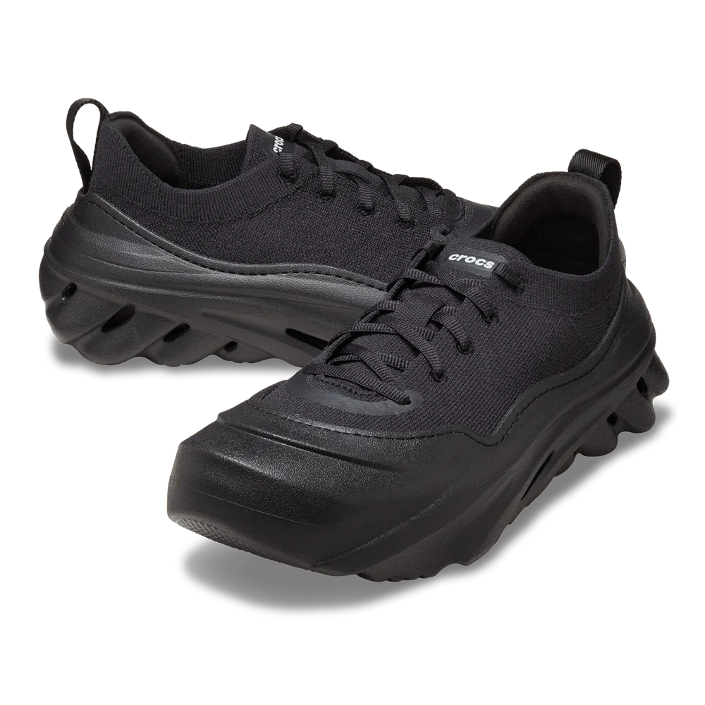 Echo Surge Sneaker - Black/Black